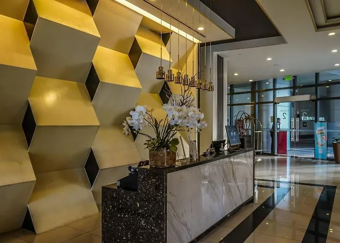 New Modern Luxurious 2bedroom In Eastwood Apartment